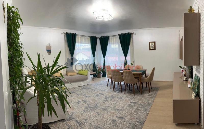 Apartament 3 camere de vanzare in Floresti