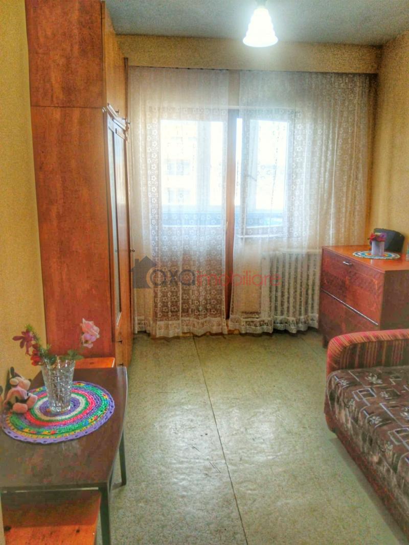 Apartment 4 rooms for sell in Cluj-napoca, ward Manastur